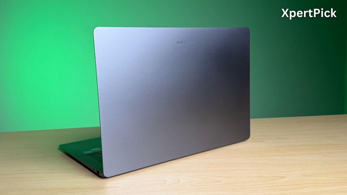 Samsung Galaxy Book6 Pro First Impressions laptop lid from the back